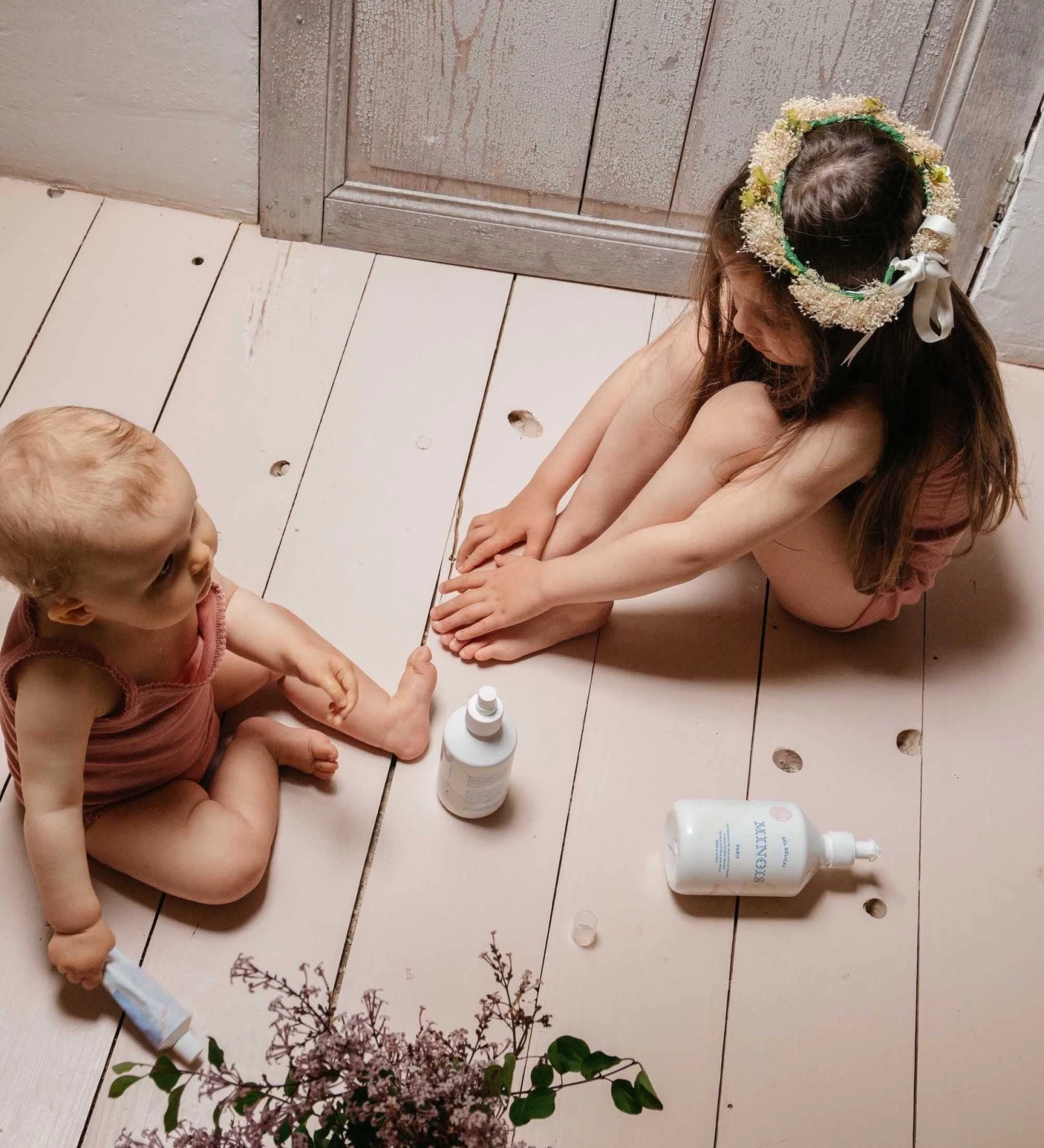 MINOIS PARIS Delicate Gel Mini Very Gentle Cleansing Gel For Body And Hair 100ML 2 MINOIS PARIS Delicate Gel Mini Very Gentle Cleansing Gel For Body And Hair 100ML - Image 2