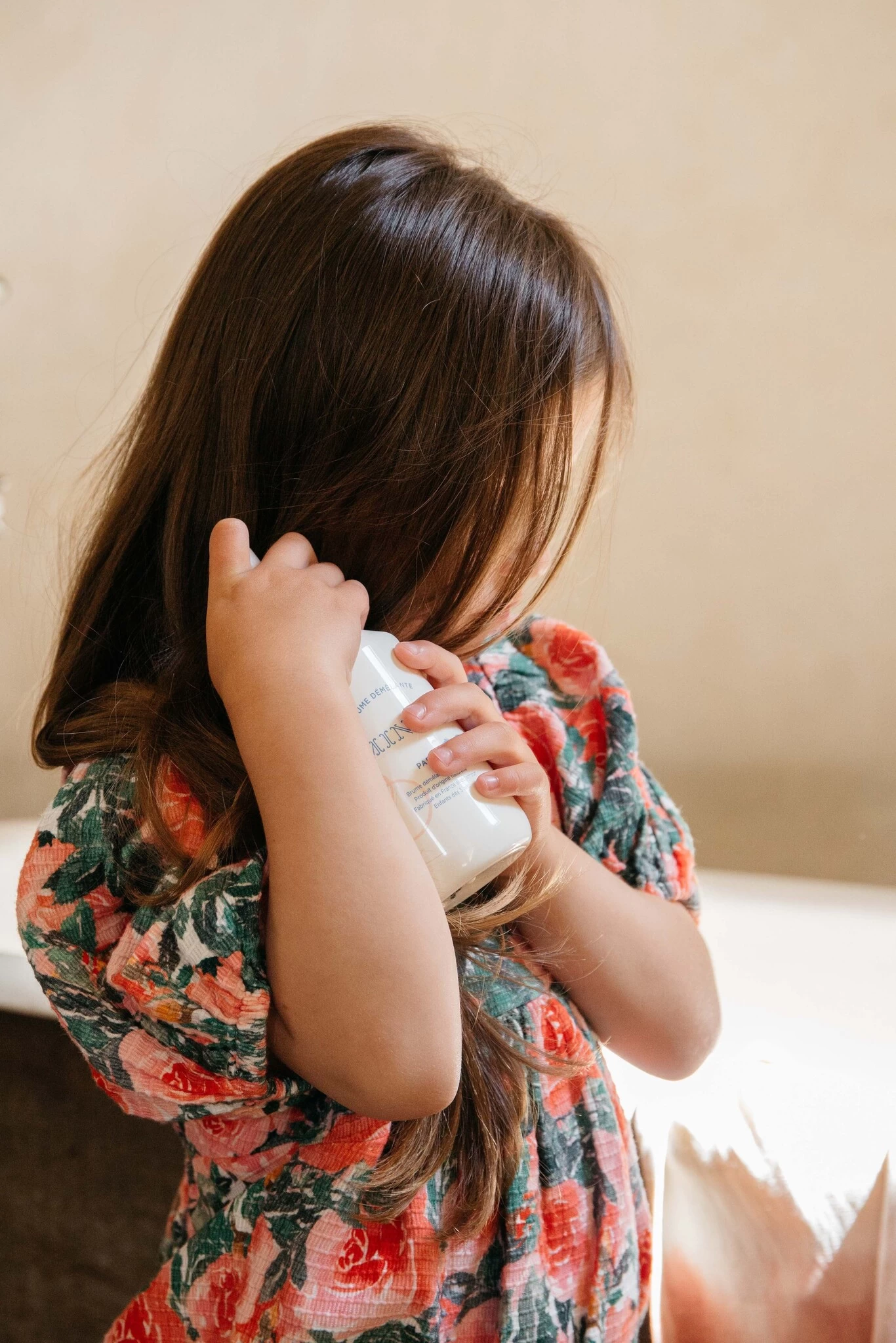 MINOIS PARIS Delicate Gel Mini Very Gentle Cleansing Gel For Body And Hair 100ML 3 MINOIS PARIS Delicate Gel Mini Very Gentle Cleansing Gel For Body And Hair 100ML - Image 3