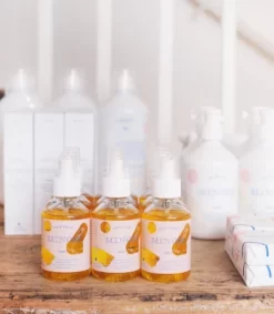 Hamilton Hamilton Extended Sun Canopy - Red