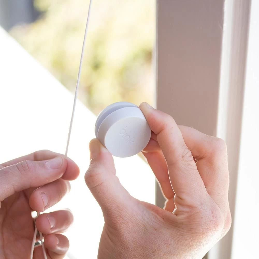 BINK Bink Up & Away, Magnetic Blind Cord Safety 4 BINK Bink Up & Away, Magnetic Blind Cord Safety - Image 4