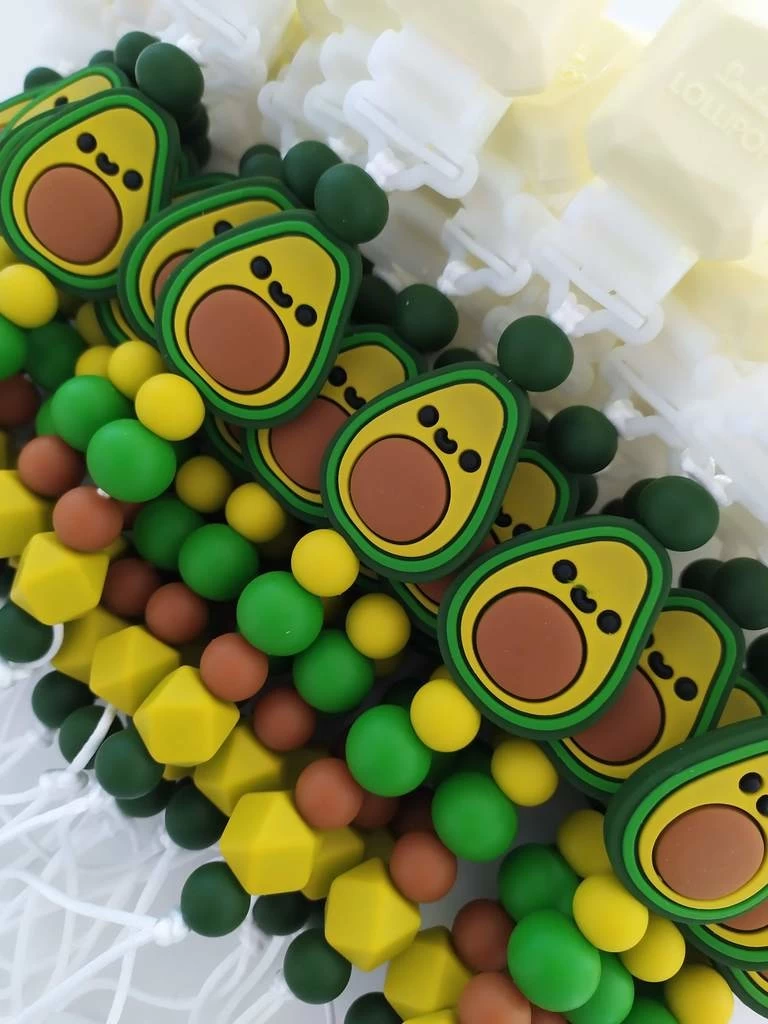 LouLou LOLLIPOP Darling Clip - Avocado 7 LouLou LOLLIPOP Darling Clip - Avocado - Image 7